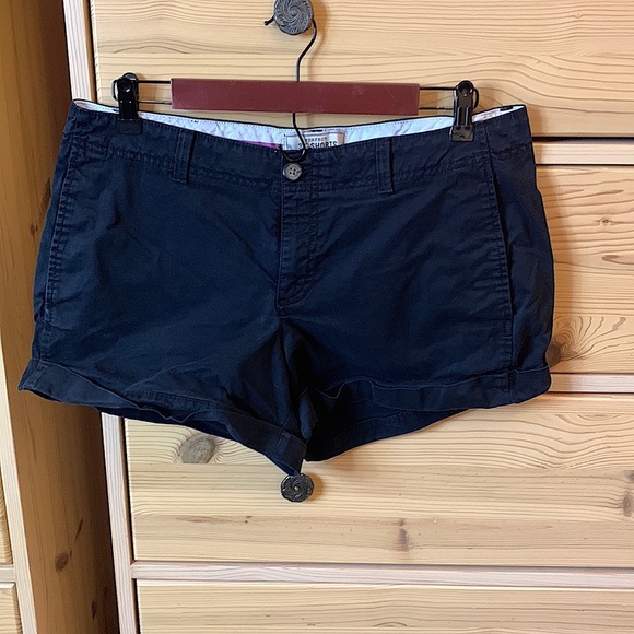 Old Navy Perfect 3.5 Inch Shorts Black Size 12 - Picture 1 of 6